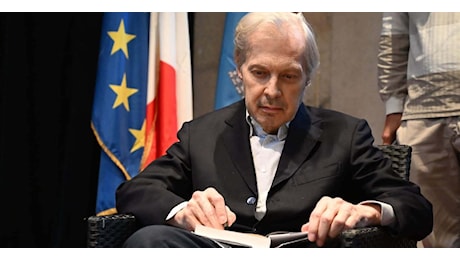 Sgarbi, la salute e il circo mediatico: quando l’inchiesta scivola nello spettacolo