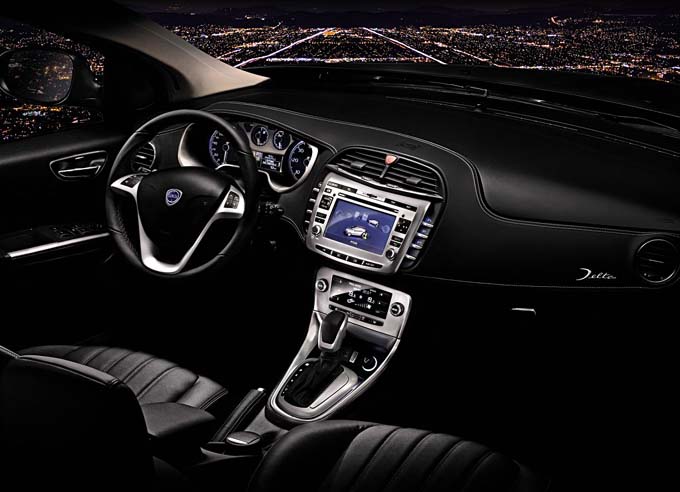 Agli acquirenti di Lancia Delta l'offerta speciale di aggiornamento delle mappe NAVTEQ MapCare™